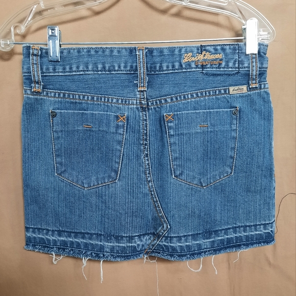 Levi's Signature Distressed Sunglower Blue Jean Skirt sz Junior 1 - Picture 4 of 8